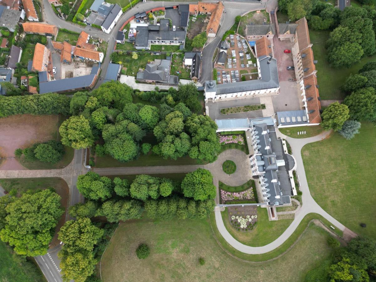 Chateau De Ranchicourt Bed & Breakfast Rebreuve-Ranchicourt Exterior photo